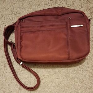 Travelon Burgundy Messenger Bag FIRM